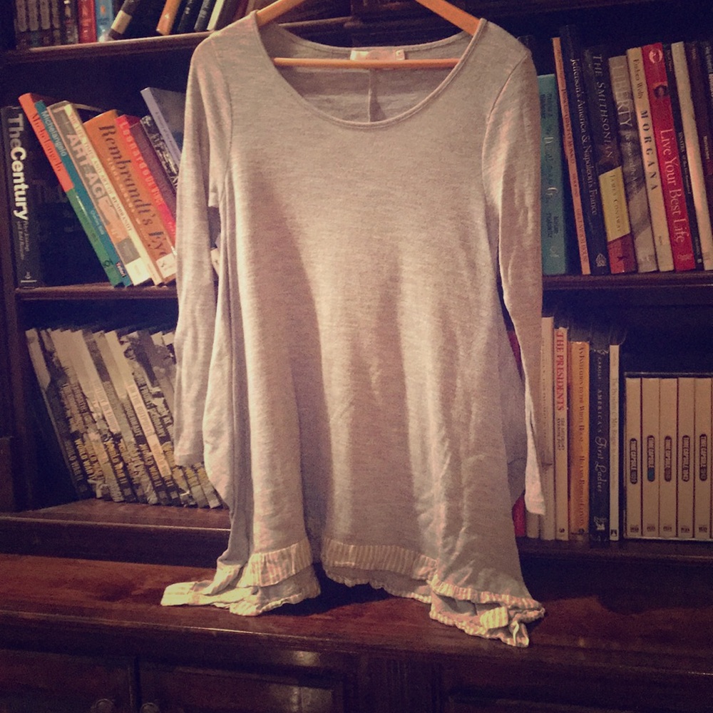 Ladies top M